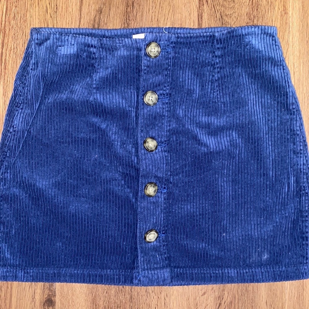 Gently Used PacSun Button Down Skirt Size 27